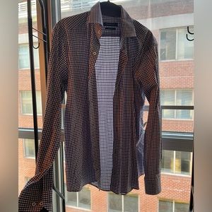 Shaped fit luxury dress shirt